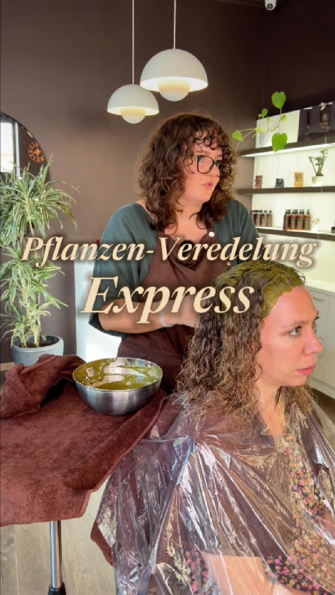 Die Vorteile unserer Express Diensteistungen:
🌱 Du erhältst früher einen Termin im Salon 📆
🌱 Du sparst Zeit und Geld 🥳
🌱 Du bekommst maximale Qualität 🤩
Express Dienstleistungen sind ab dem Folgebesuch bei uns buchbar. 🥰
Alle Infos auf lockenelite.at ✨
#locken #naturfriseur #vegan #wien #lockenkopf #lockenelite
