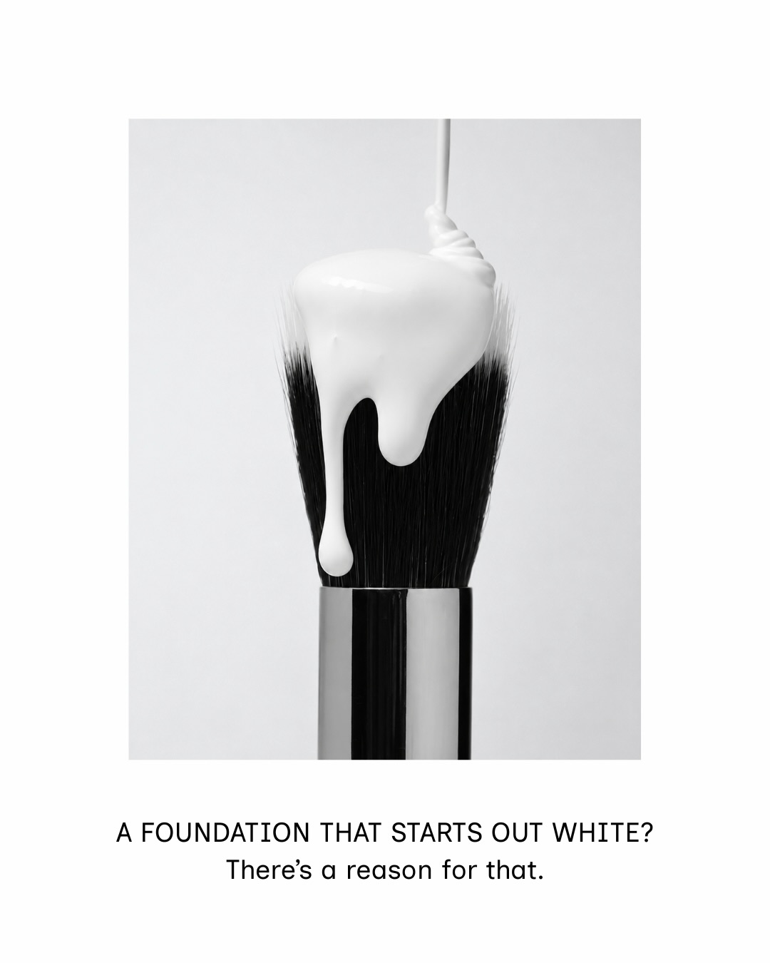 LUMIMI Foundation blends in, matches your skin tone & gives you that effortless, naturally glowy finish. Basically… your