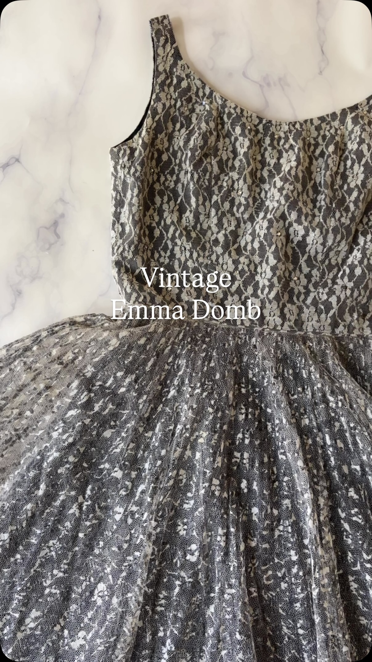 Link in bio to shop!😍🎉 Beautiful 1950’s Emma Domb party dress. Fully lined, side zipper, fitted waist. Some of the rhinestones are dull consistent with age. Teeny part of the lace is worn but otherwise great vintage condition. See photos. Bust: 35” Waist: 26” Length: 46” Shoulder to waist: 15”
