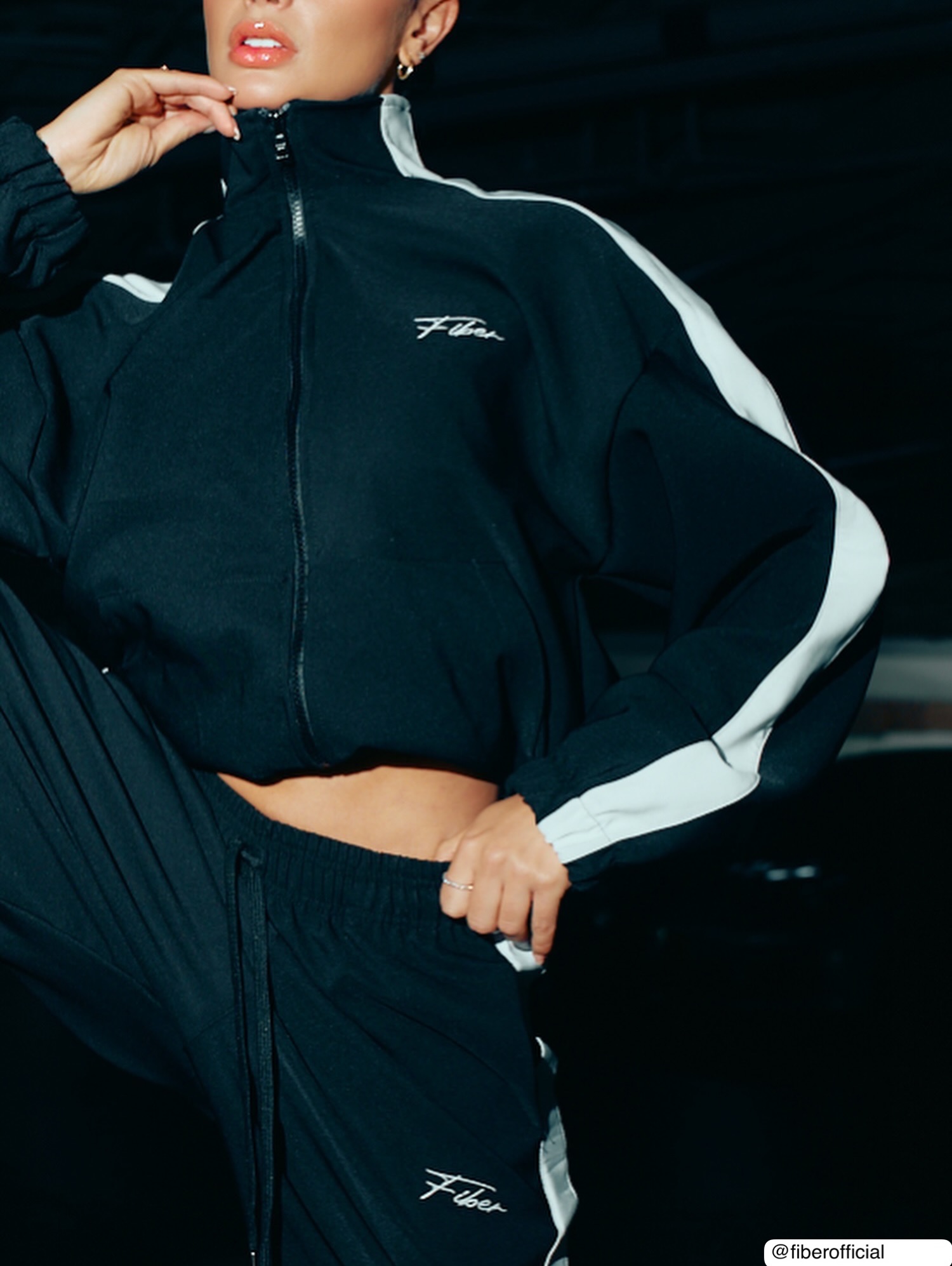 Yes Girl🖤 tenemos restock de este set, pocos de nuevo disponibles, por que SUPER INFALTABLES para una Fiber Girl🏁
WWW.FIBERMEXICO.COM
6141178189
#fibermexico #fashionstyle #stylefitness