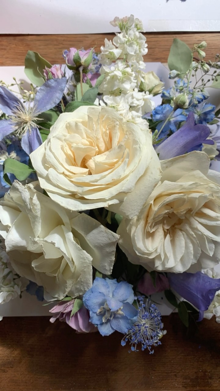 Many of you may have noticed that I’ve officially closed the high street retail section of my business to concentrate on my passion: preserved wedding florals and resin preservation 💜
This change enables me to offer even more dedicated service to clients seeking to create lasting floral memories. The future looks promising, and I am eager to share more of my work with you 🌹
It will take some time for me to adjust to new routines and get accustomed to working from home. Although closing the doors at 6 High Street was a difficult decision, I know in my heart it was the right one for me.
It’s time for a change at 6 High Street, and I’m thrilled to introduce you to the new tenant, Jo from Riverwood Bridal. I wish her all the best! @riverwoodbridal
Link in stories!
#WeddingInspiration #DriedFlowers #EntrepreneurLife #FloralArt