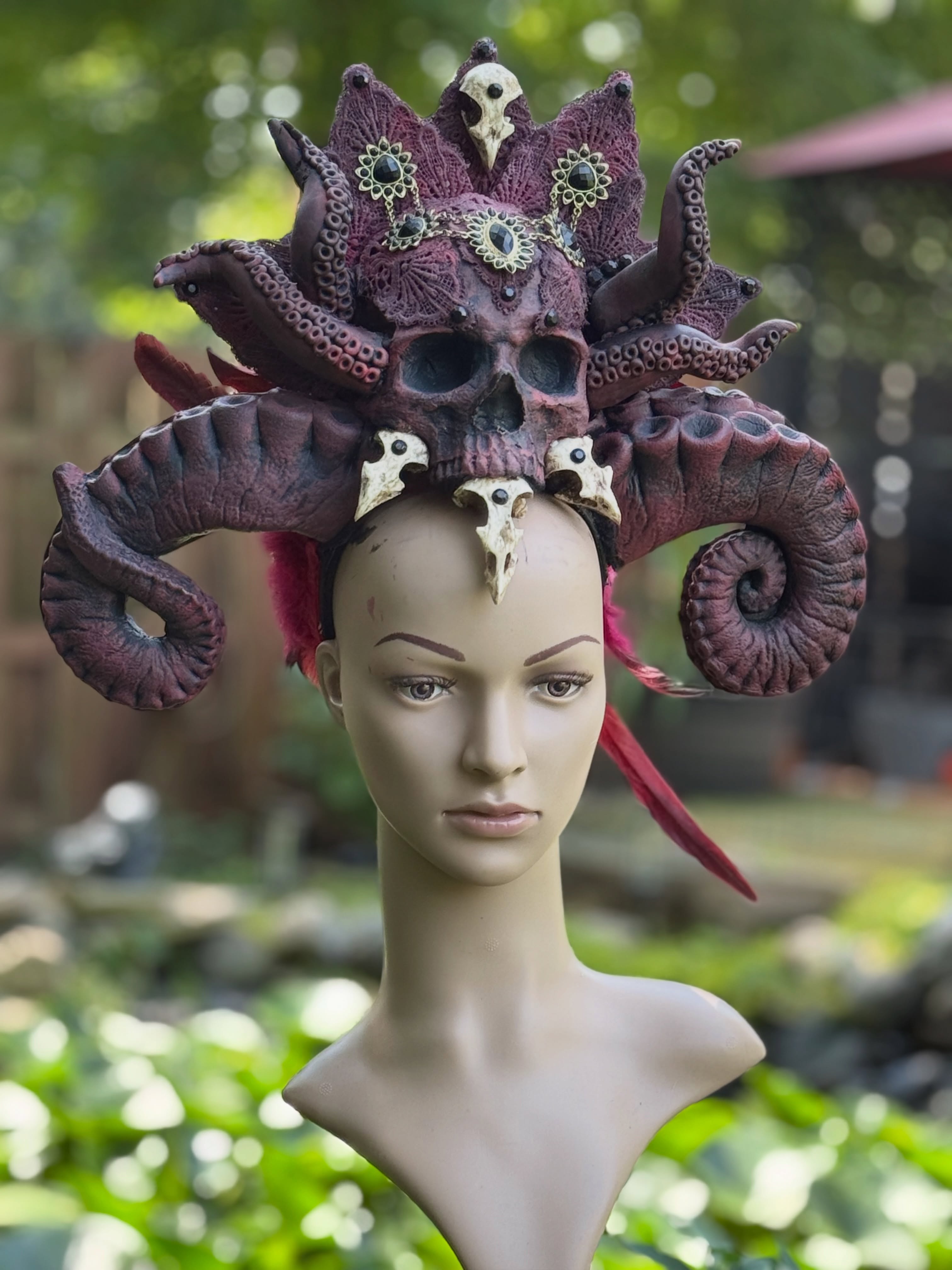 Available now in my Etsy store Treasures from the Forgotten Sea Octopus Headdress
. #headdress #headpiece #birdskull #mermaid #siren octopus octopusheaddress octopusheadpiece oct tentacles fin mermaidheaddress
mermaidcrown sirencrown mermaidheadpiece costume mermaidcostume Model Agatha