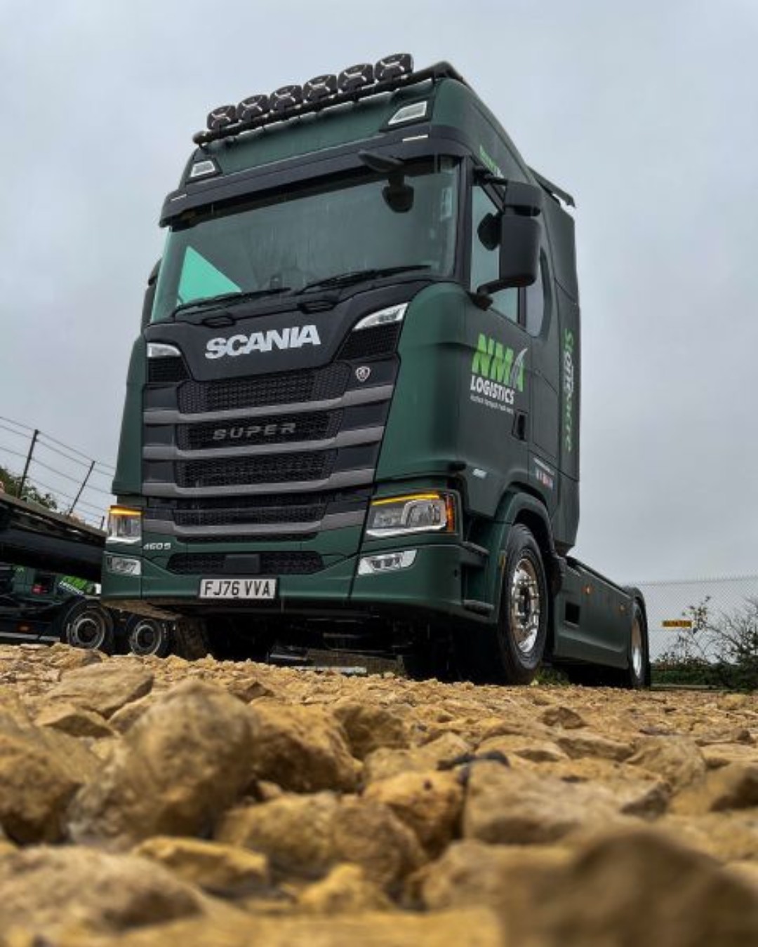 Poised and ready for action💚
This stunning Scania S460 Super unit is the epitome of Scania style, power and presence and simply takes all the attention with it's incredible silky green finish and additional light bars.
Supplied by Keltruck Account Manager, Simon McGuiness. This unit will now be maintained by the team at Keltruck Newark, for added peace of mind and maximise uptime.
#SuplliedByKeltruck #ScaniaSuper