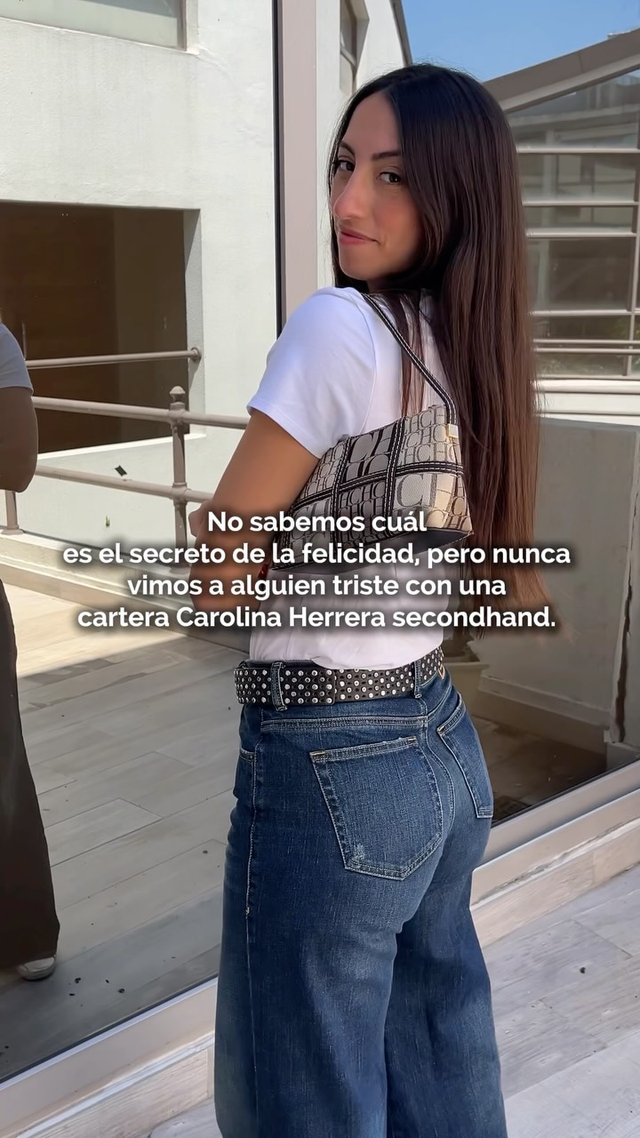 La felicidad es secondhand ⭐️ Encontrá tu favorita en nuestro stock
No somos socios comerciales de las marcas consignadas
#carolinaherrera
#thecircleboutique #secondhand #luxurybags