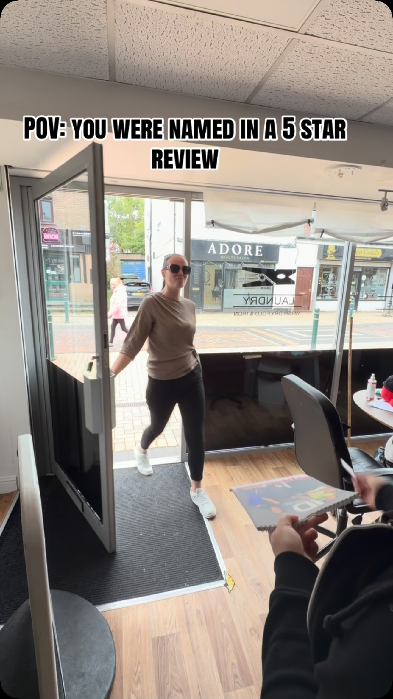 POV: you get named in a 5 star review.
Next stop, world domination 🤣🤣
#cleaning #cleaningservice #commercialcleaning #5starreview #professionalcleaning