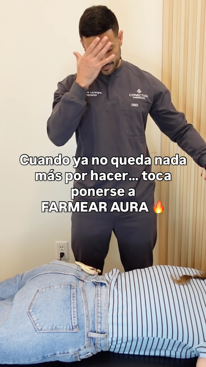 Ese momento en el que ya aplicaste todo lo que sabes, probaste cada técnica y el paciente sigue igual… así que toca activar el modo creativo, respirar profundo y empezar a farmear aura 😅
#comedia #viral # farmearaura #lakenonachiropractor