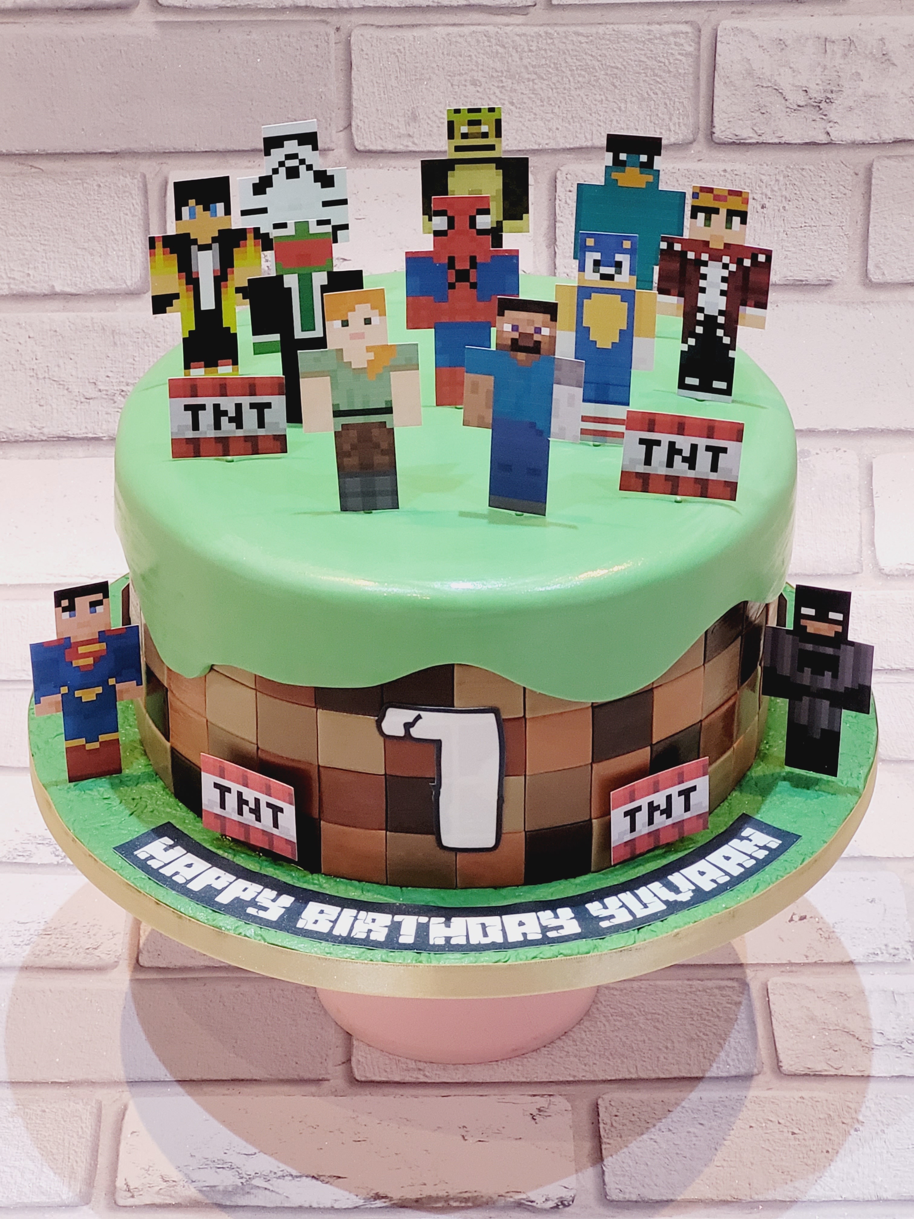 #minecraft themed birthday cake with individually placed squares around the cake. Custom character cake toppers.
Do you know the characters?
#minecraftcake #minecraftparty #birthdaycake #customcake