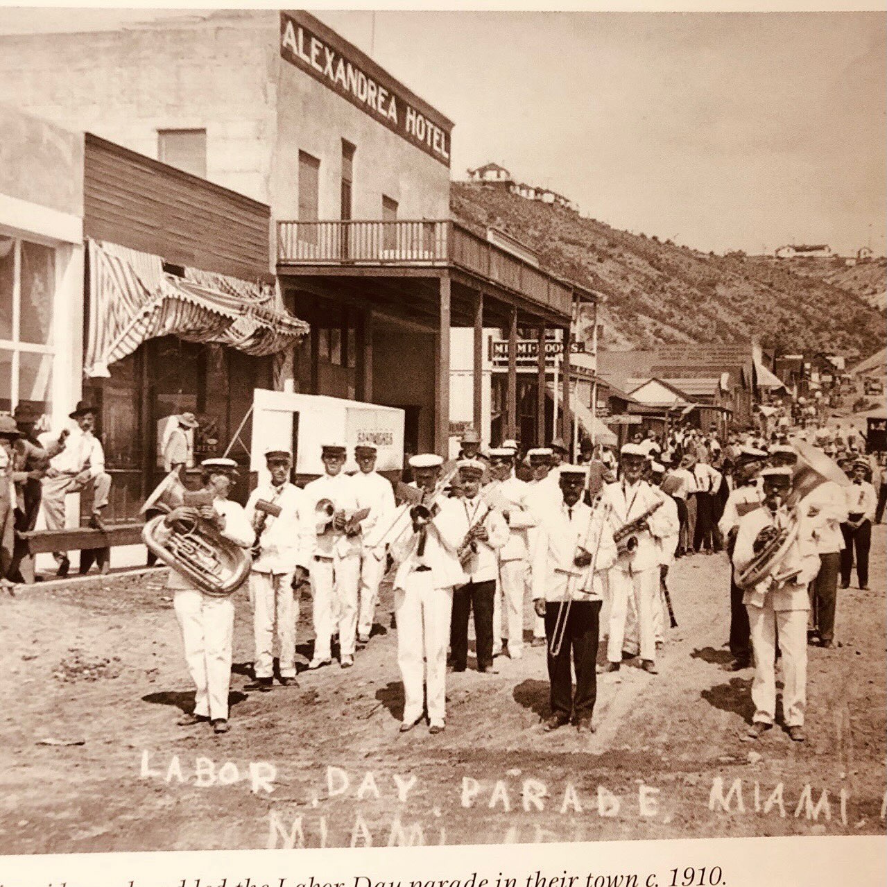 Miami Avenue, circa 1910 to today. Resharing one of our favorite historical photos of the once Alexandrea Hotel to the now PinDrop®️ factory headquarters in Miami, Arizona.
.
On this Labor Day weekend, 115 years later, we celebrate workers past and present and the historic towns that were built with grit and ingenuity, just like PinDrop®️.
.
#historictown #historicdistrict #laborday #parade #pindroptraveltrailers
.
@sugatsuneamerica
@ovrmag
@rockfordfosgate
@visit_arizona
@arizonahighways