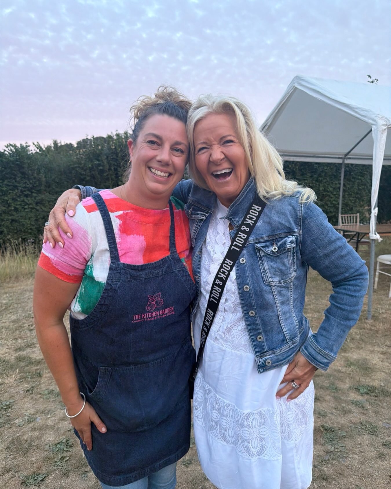 “Hello, you must be Miranda, I am Amanda” are the first words I remember from this beauty as she swirled in with perfect hair and nails and a sack truck filled with ice cream. I was helping to set up @thefirehousesomerset kitchen in 2016 and had searched for the best local ice cream. Ten years of the most delicious ice cream and a wonderful working relationship and we would not change our supplier for a million dollars… @granny_gothards is just FABULOUS. We love telling stories of our suppliers to our guests. This story is my favourite. It embodies girl power, strong women 💪, change of career, and life’s funny ways of changing direction when you are a working woman. Granny Gothards was owned by Natasha and Anthony Gothard. Natasha built a beautiful business but decided she couldn’t take it any further. She put it on the market. There was an economic crash. She could not sell it. She was about to flog the machinery and Amanda who was retiring from @thewillowsandwetlands as their accountant for 15 years decided to buy it on a whim one evening on the way home from work. She went home to her husband and said she was not retiring and she had bought an ice cream parlour. The rest is history. She has grown this business and employs a number of local people. Her ice cream is now flown around the world and she has over 100 wonderful flavours. This powerhouse and her story has always made me feel confident that women’s lives and careers change and evolve and we can have many interesting jobs over our lifetime. A change of career if you have the balls to take the leap is a very rewarding part of life. (Says the former journalist- turned lawyer who decided cooking for people was much more fulfilling and interesting than sitting at a desk in front of a screen!). #privatedining #privatechef #privatecheflife
