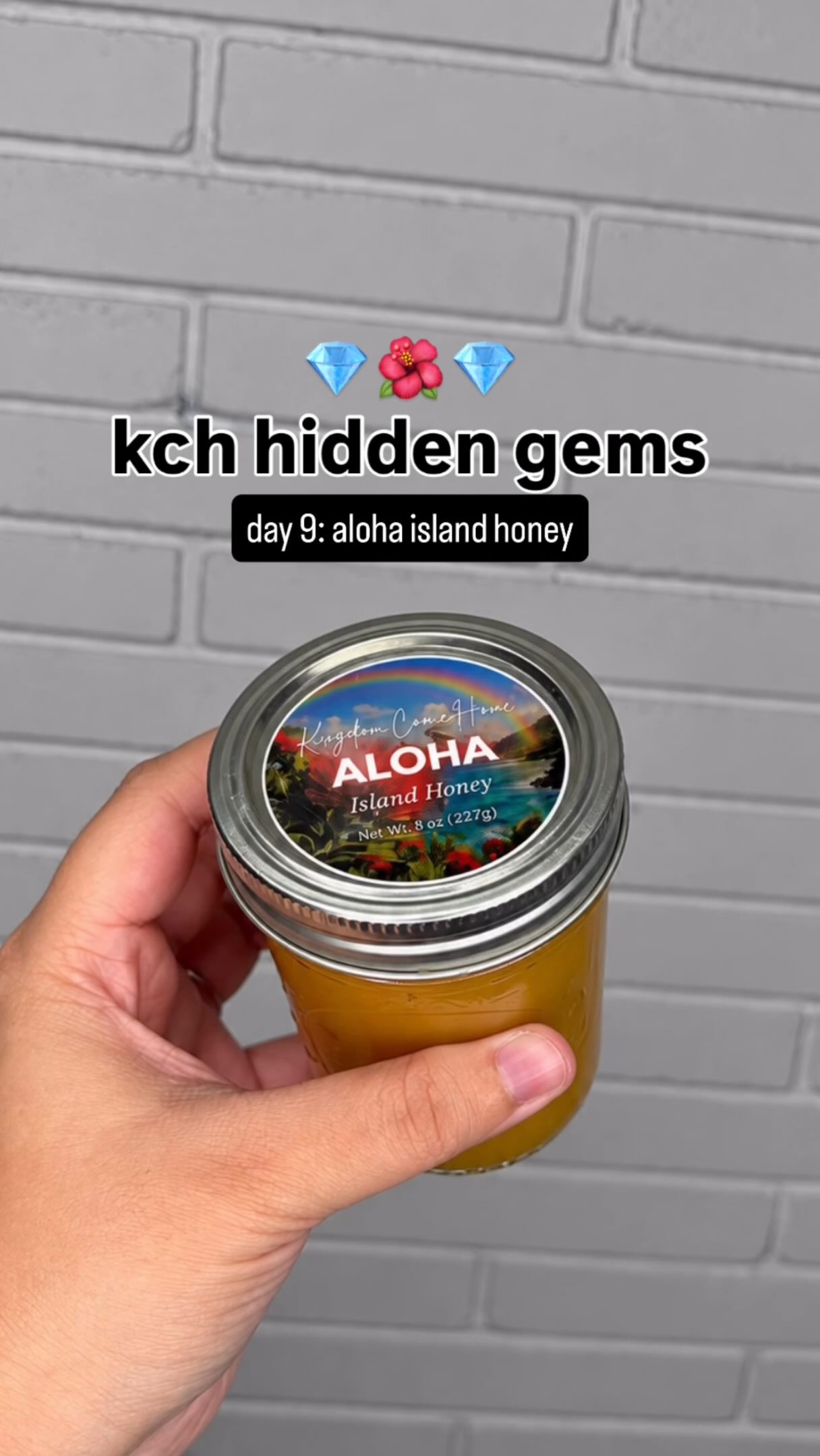 šŗšÆ Hidden Gem 9: Aloha Island Honey
Some of the sweetest treasures in our shop are the ones you may not have tried yet⦠and this one is seriously SPECIAL!
Aloha Island Honey is a rare, raw Hawaiian honey made from tropical island blossoms, with a silky texture and delicate floral flavor thatās earned it the nickname āthe champagne of Hawaiian honeys.ā
WHY YOUāLL LOVE IT:
š“Naturally rich in antioxidants
š“Supports everyday immune wellness
š“Provides a natural source of energy
š“Traditionally used for throat + digestive comfort
š“Raw + minimally processed to preserve its natural character
THE HERO INGREDIENT:
Pure raw Hawaiian honey!
Each harvest reflects the tropical blossoms in season, so every batch has its own unique flavor and character.
PLUS:
Because itās kept raw and minimally processed, it retains naturally occurring pollen, enzymes + nutrients.
PERFECT FOR:
Daily wellness ⢠Tea + drinks ⢠Throat comfort ⢠Natural energy ⢠A better-for-you sweet treat
šComment āALOHAā and weāll send you the link.
ā
#rawhoney #hawaiianhoney #hawaii #holisticwellness #holistichealth