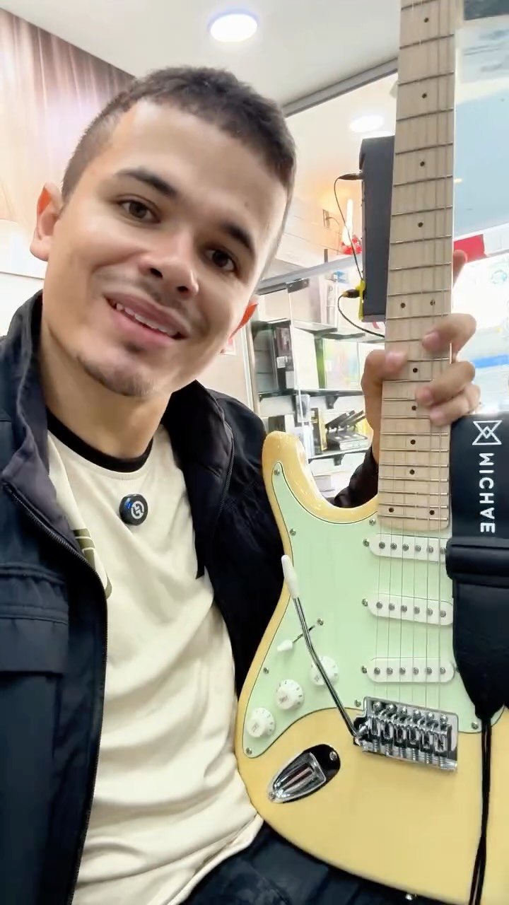 REPOSIÇÃO DAS GUITARRAS DA MICHAEL 🎸✨
Diversos modelos disponíveis para você iniciar sua jornada na guitarra ou profissionalizar suas performances.
Vem conferir com a gente!! 👌🏻