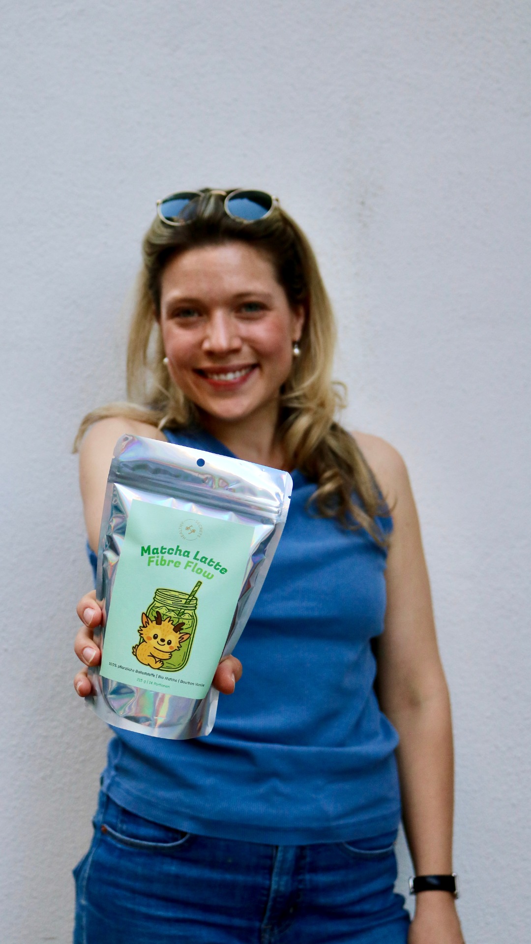 Wir machen Gesundheitsprävention alltagstauglich! 💪🏼
Unsere Produkte könnt ihr in unserem Online Shop kaufen oder bald in unserem Gut Health Club direkt vor Ort oder to-go genießen! 🍵
Folgt uns, um das offizielle Eröffnungsdatum nicht zu verpassen! 🗓️
Wieviele Supplements nimmst du zur Zeit am Tag und glaubst du, das ginge auch einfacher?
Schreib’s uns in die Kommentare! 💬
#Nahrungsergänzungsmittel #Darmgesundheit #Supplements #Longevity #Superfood
