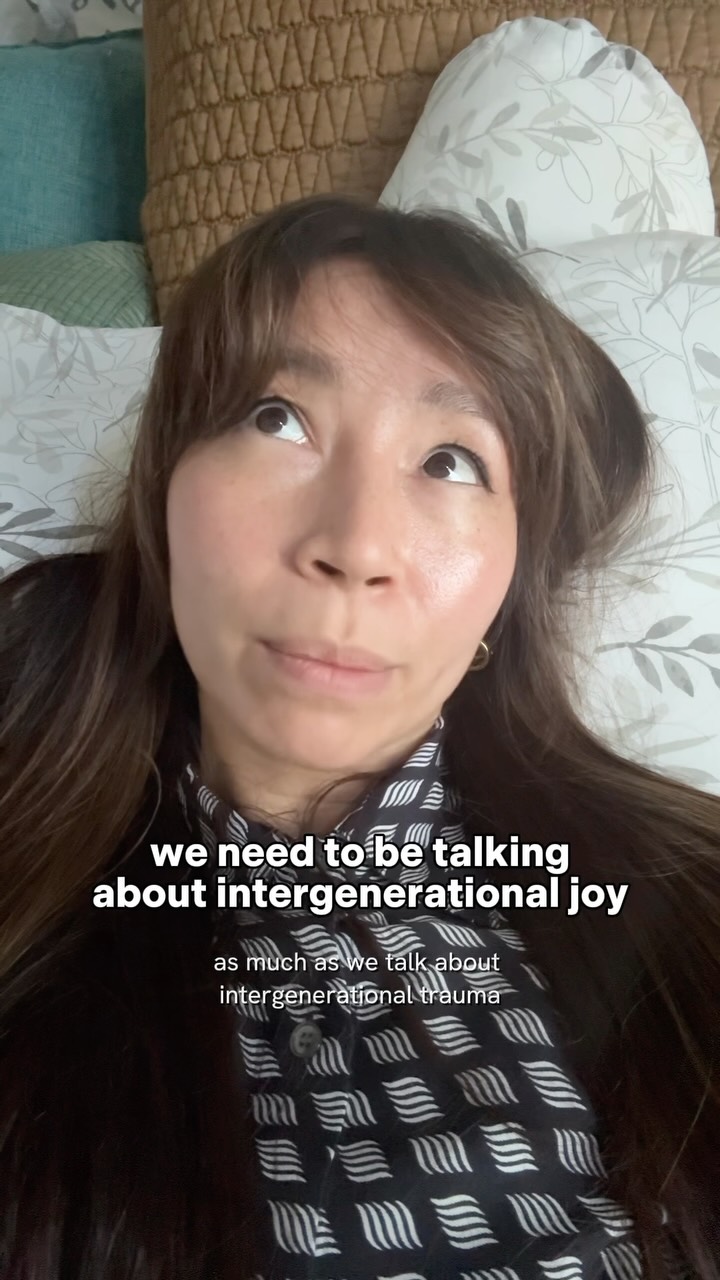 Why aren’t we talking about intergenational joy?
I feel like I’ve seen the term intergenerational trauma everywhere, but not really about joy. When it comes to healing, we need to not only focus solely on problems and what needs to be unlearned. Healing should also involve recognizing what is worth keeping, preserving, and honoring from past generations and culture.
#intergenerationaltrauma #joy #findingjoy #healing
