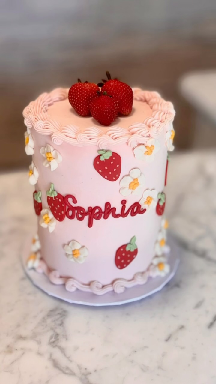 This is your sign to order that cake!
#customcake #planocakes #bakery