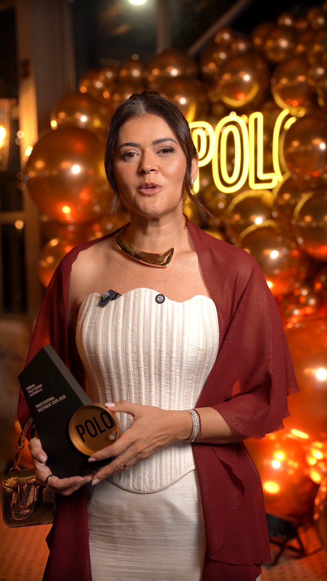 Profissional Destaque 2025–2026
Na noite de premiação da Campanha 2025–2026, celebramos Leonice Alves como uma das profissionais que se destacaram ao longo dessa trajetória no Polo Design Alphaville.
Um reconhecimento que representa a soma de escolhas, projetos, especificações e, principalmente, da relação construída ao longo do tempo com as marcas e lojas que fazem parte do Polo.
“O Polo significa muito na minha jornada, um grupo sério, que tem muita credibilidade na nossa região, Alphaville. Eu fico muito feliz por estar aqui, nesta noite, e muito grata por mais um prêmio.” Leonice Alves
Por isso, celebrar um Profissional Destaque é também celebrar as parcerias que tornam essa trajetória possível.
Leonice, obrigada por fazer parte dessa história.
@leonicearq
#arquiteturaedesign
#polodesignalphaville
