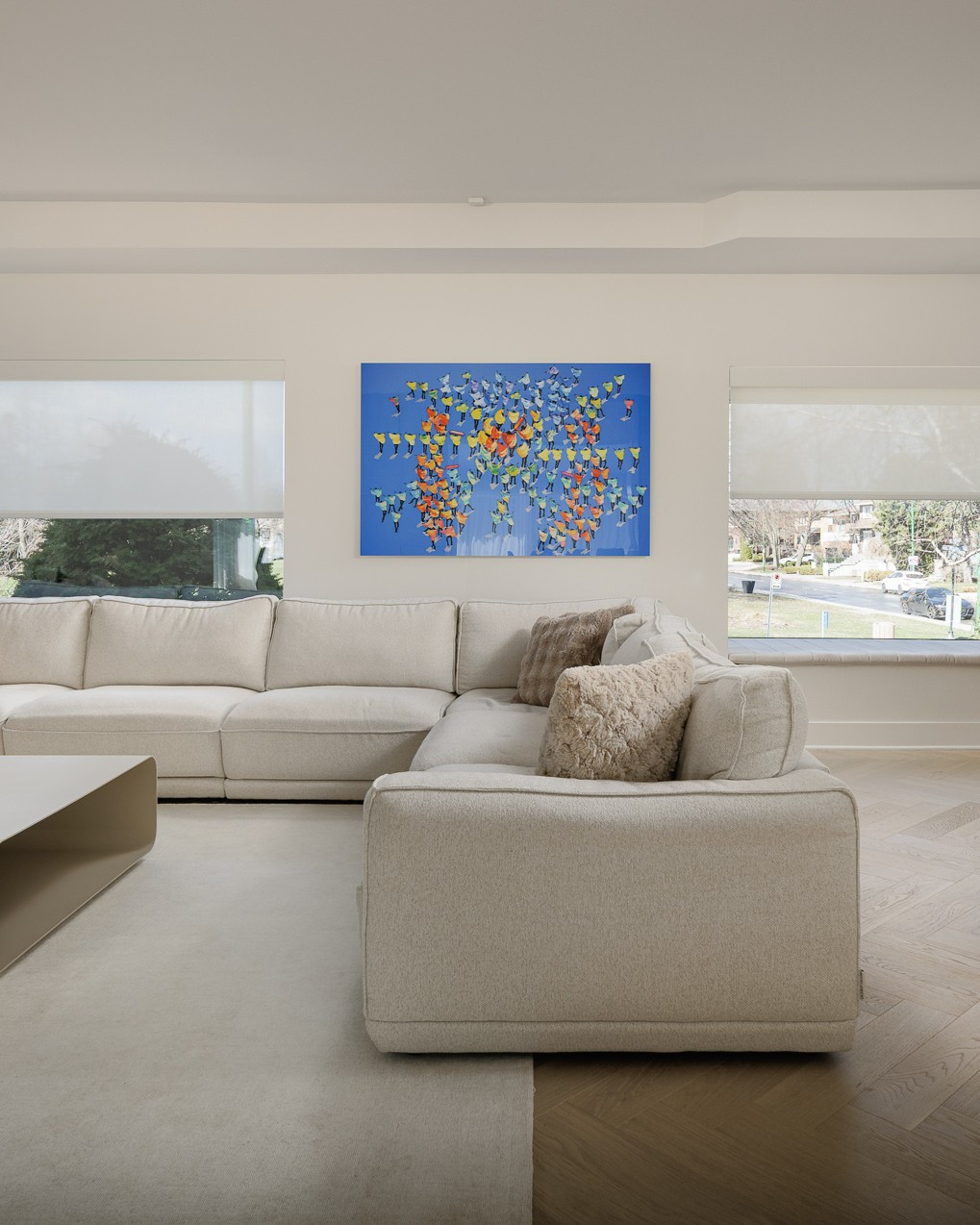The art does the talking in this one. We kept the shades white and quiet — bright enough to live with, private enough to forget they're there.
Ready for a free consult?
Contact us 📲 we will guide you!
🪟
#mtlblinds #rollerblind #windowtreatmentsmtl #lightfiltering
