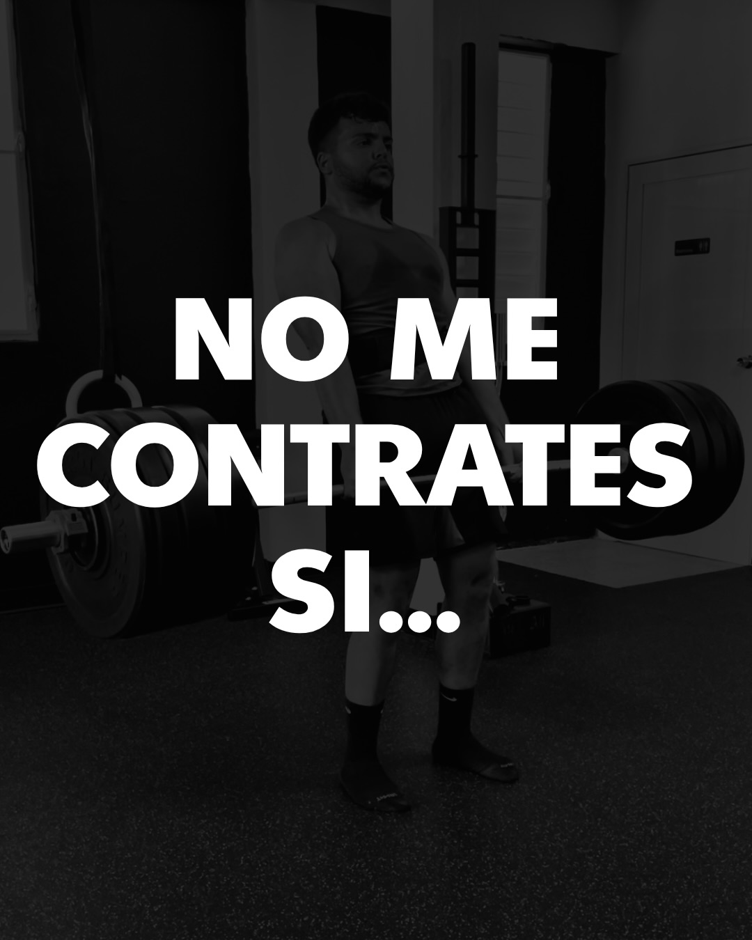 No me contrates si…
Yo puedo programar, ajustar y guiarte.
Pero no puedo entrenar por ti.
La motivación va y viene…
El compromiso y consistencia es lo que mantiene el proceso y crea resultados.
Un buen programa necesita tiempo.
No necesitas ejercicios nuevos todas las semanas. Necesitas repetir, mejorar y progresar.
La variedad entretiene.
La progresión da resultados.
Si no dormiste, no comiste bien, te duele algo o no cumpliste con el plan, dímelo.
Si algo no funciona, se habla.
Si el horario cambia, se habla.
Si el programa necesita ajustes, se habla.
El coaching funciona en ambas direcciones.
Necesito información real para poder ayudarte.
El peso no lo es todo..
Lo objetivos importantes son tener:
Más fuerza.
Mejor rendimiento.
Mejor composición corporal.
Más energía.
Y sobretodo ser FUNCIONAL
El peso no es el único indicador de progreso.
No todo se va a sentir cómodo.
Parte de progresar es intentar algo nuevo o hacer algo que pensabas que no podías..
Y eso requiere salir de tu comfort zone.
Aquí no solo vienes a entrenar.
Compartimos, nos apoyamos y crecemos juntos.
La salud también se construye rodeándote de personas con el mismo propósito.
ENTRENA CON PROPÓSITO