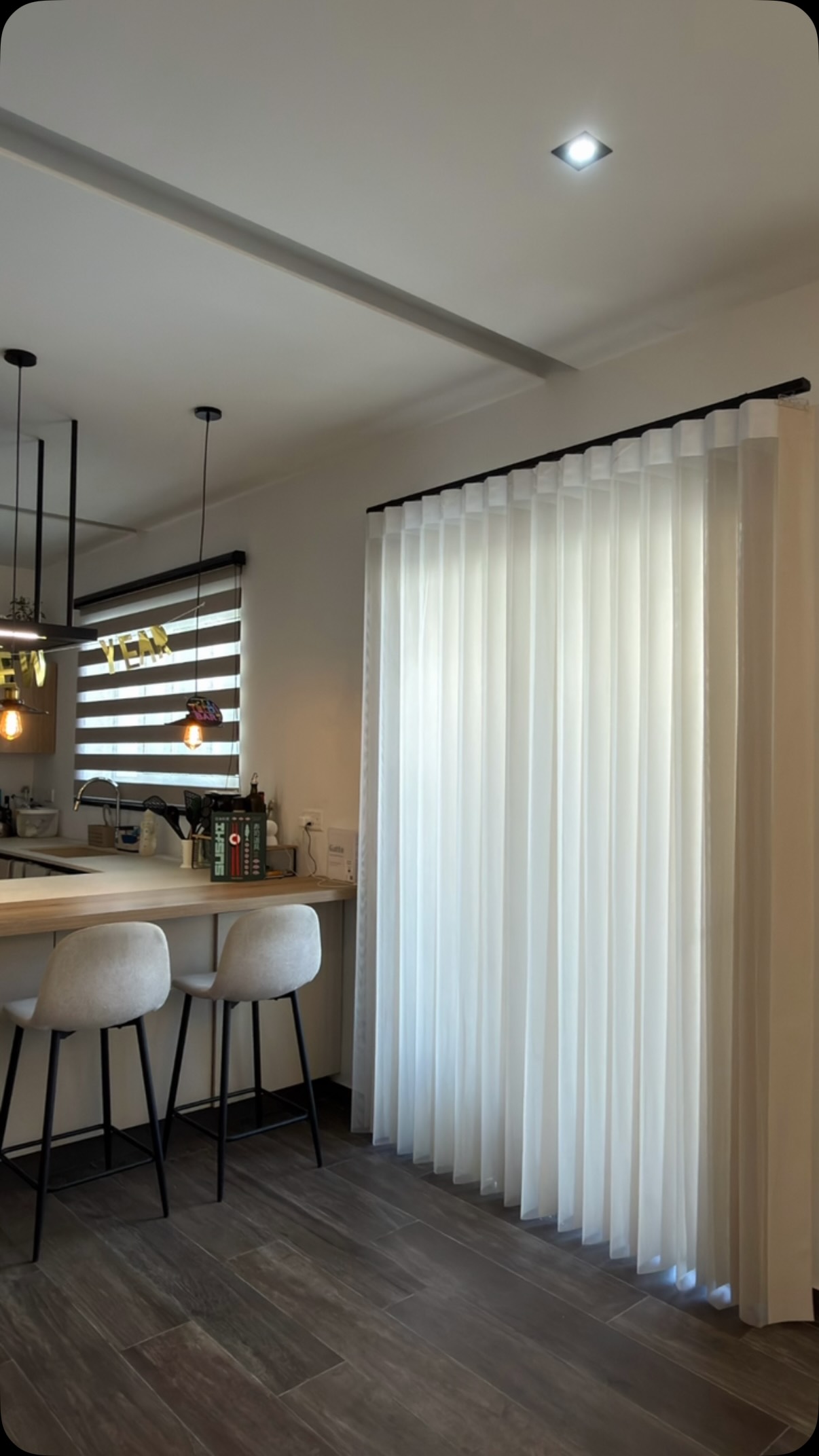 Made to match ✨ Zebra Blind & Sheer Blind
A perfect pairing, chosen by our client:
• Zebra Blind - effortless light control and adjustable privacy, with a clean, modern look.
• Sheer Blind - softens the natural light, adds a touch of elegance, and creates a warm, airy feel.
Two styles. Two benefits. One beautifully finished space.
.
.
.
Further info:
www.kulurimalta.com
.
.
#zebrablinds #curtainblinds #verticalsheerblinds #blindsandcurtains #madetomeasureblinds