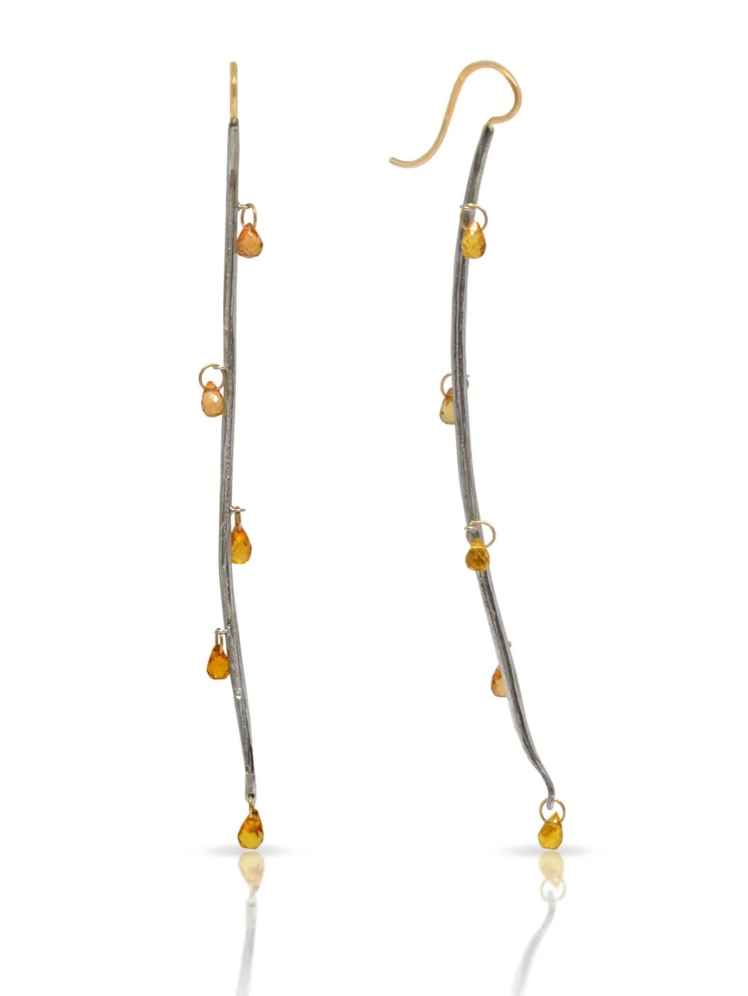 Sapphires come in nearly every color of the rainbow, and today it’s all about yellow. 💛
✨
These yellow sapphire earrings from my Nature Walk series begin with actual pine needles gathered from the ground during a walk through my neighborhood. Cast in solid sterling silver, every little ridge and texture from nature is preserved.
✨
Faceted yellow sapphire briolettes dangle below, articulated with yellow gold links so they catch the light and dance with every step.
✨
Swipe to see part of the design process-before a single sapphire was attached, I laid out each tiny drop on paper to map out exactly where it would hang. It’s a small step, but one that makes all the difference in how the finished earrings move. Long, elegant, and made to move with you.
✨
Are you a classic blue sapphire person, or would you choose yellow?