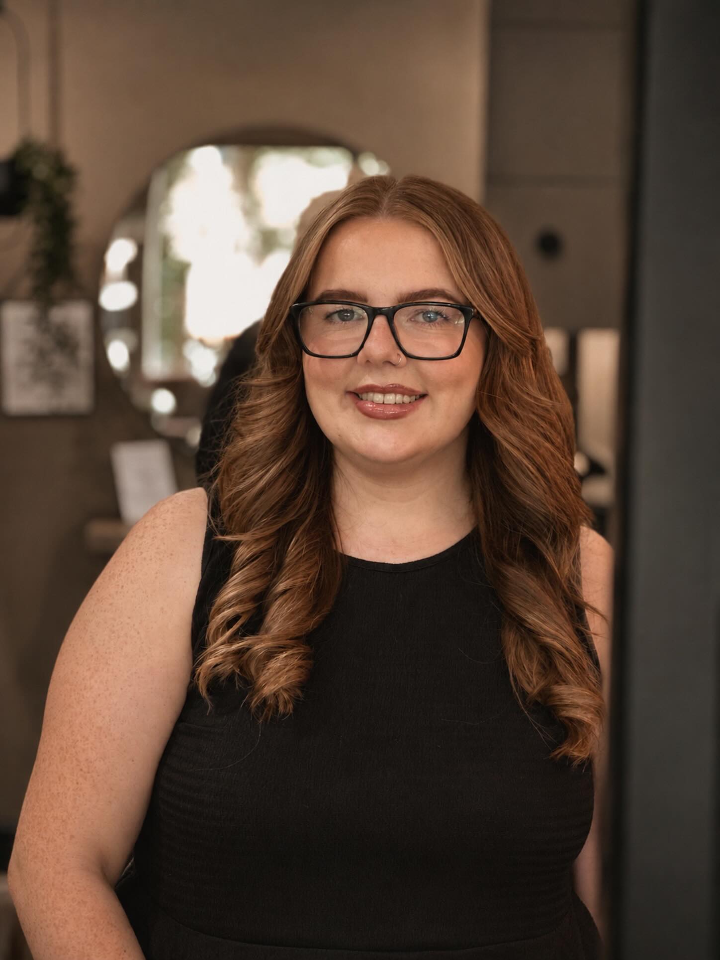 Meet Tess 🤍
Some of you may already know her, and after six months of getting to know her, we’re finally able to officially introduce her as part of our team!
Tess joined us earlier this year, bringing with her a wealth of experience and a real passion for creating beautiful, wearable hair. Having previously worked within a highly respected salon group, she has built an excellent reputation for her skill, attention to detail and, most importantly, the experience she creates for every client who sits in her chair.
She has settled into the team so naturally, and it’s been lovely to see so many of you already getting to know and love her.
Whether you’re looking for a fresh colour, a beautiful cut or simply some expert advice on your hair, Tess is a wonderful addition to our salon and we’re so pleased to have her with us.
Now that the six month wait is officially over… we can finally shout about her! ✨
Welcome to the Stones team, Tess 🤍