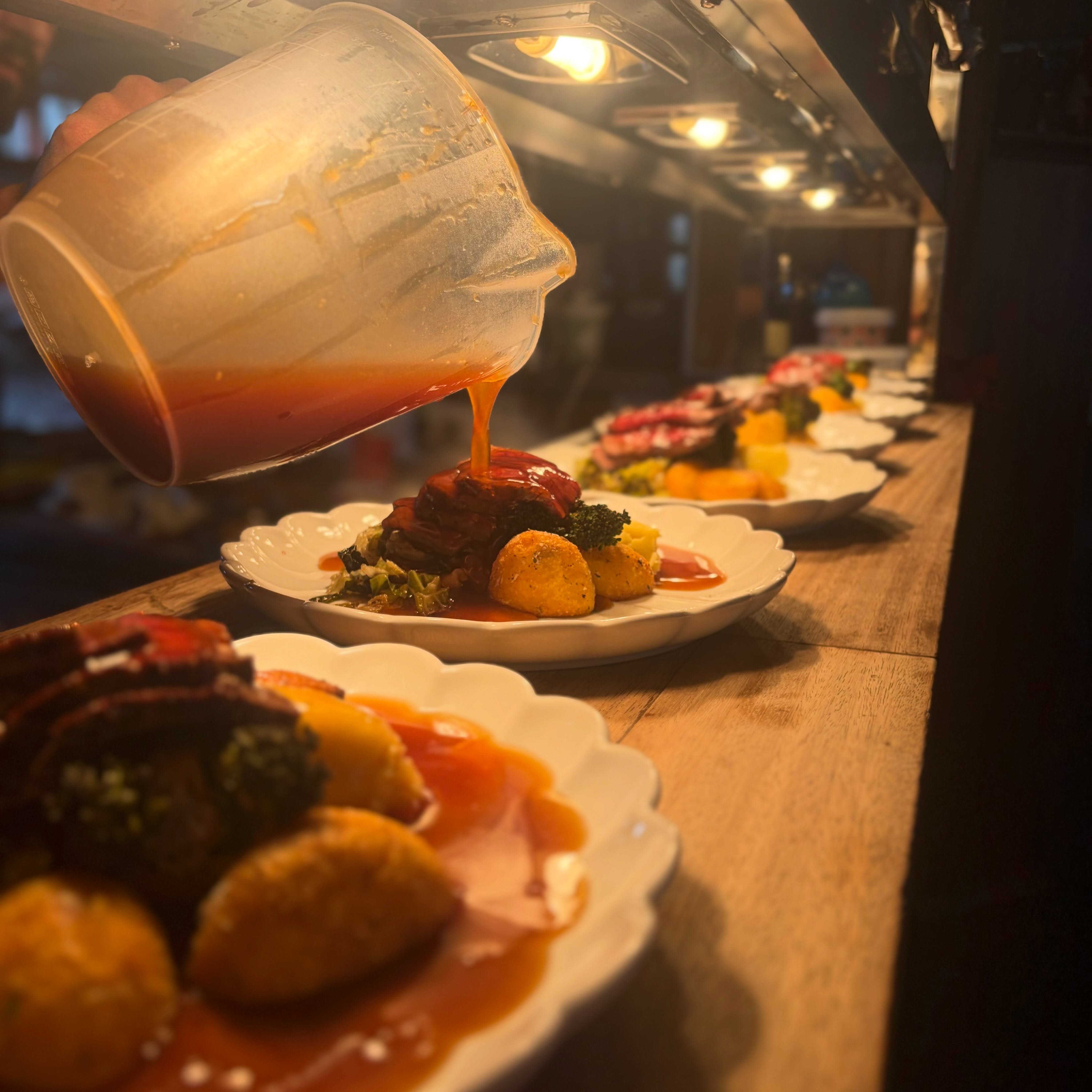 Sunday Roasts At Hideaway!
Your Sunday plans are sorted! Join us for one of Sheffield’s favourite Sunday roasts piled high with all the good stuff 😋
Tables fill up fast, so get your booking in now via our website!